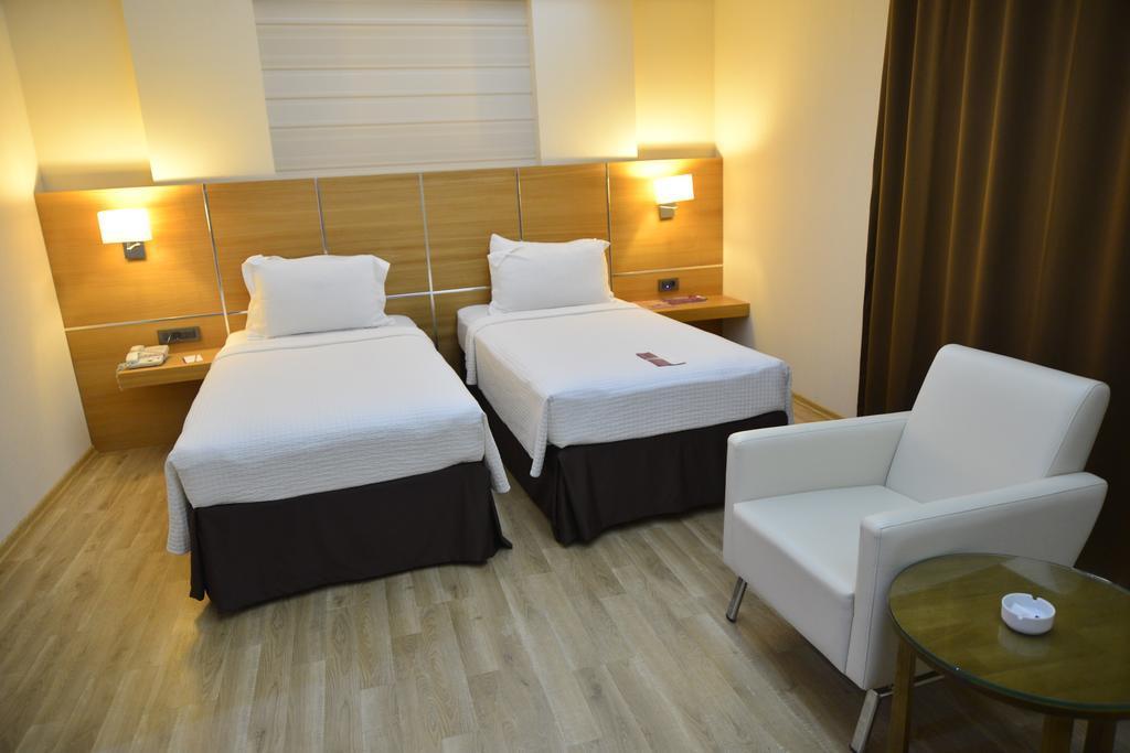 Anemon Grand Adana Otel Kültér fotó